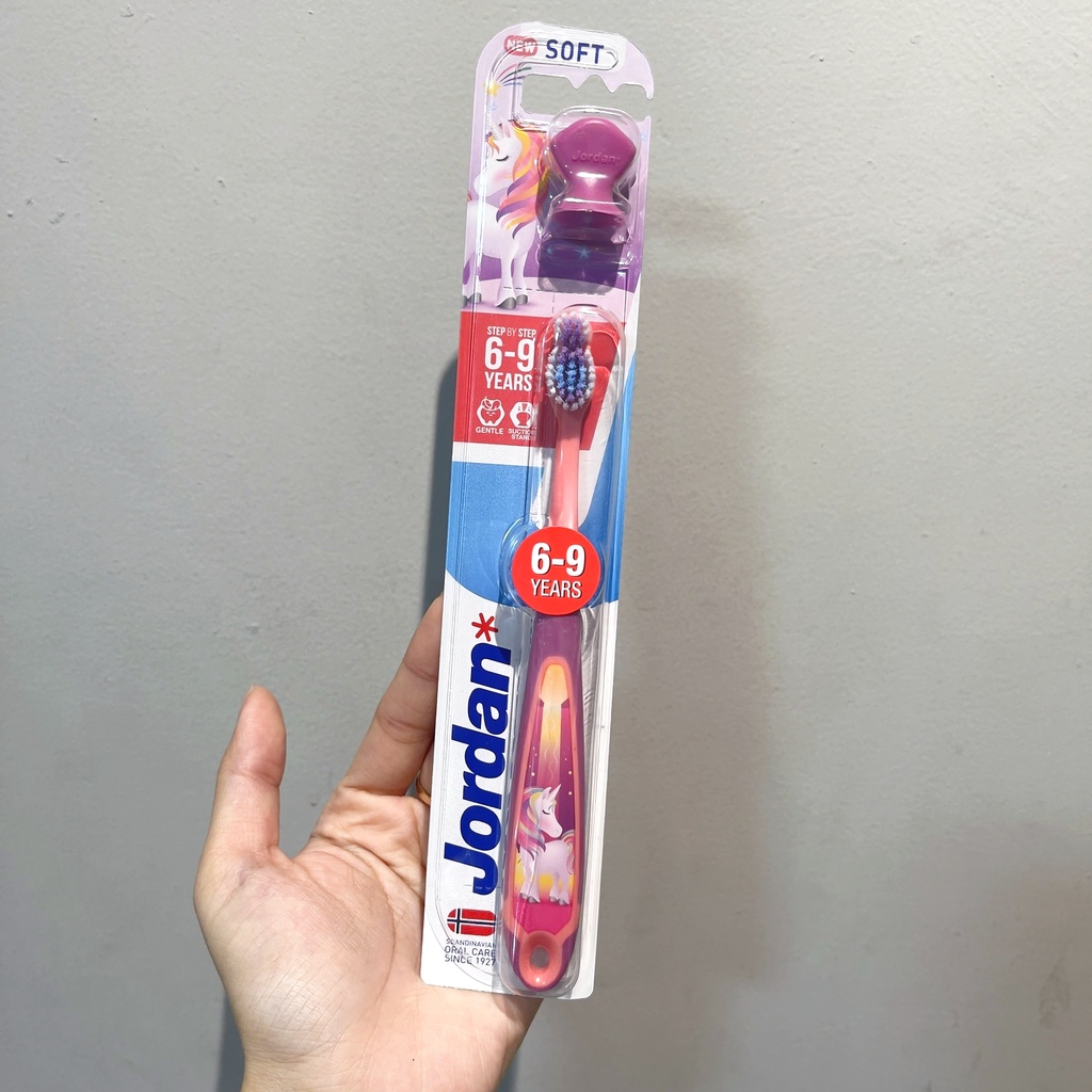 Bàn chải đánh răng Jordan step 3 cho bé từ 6-9 tuổi