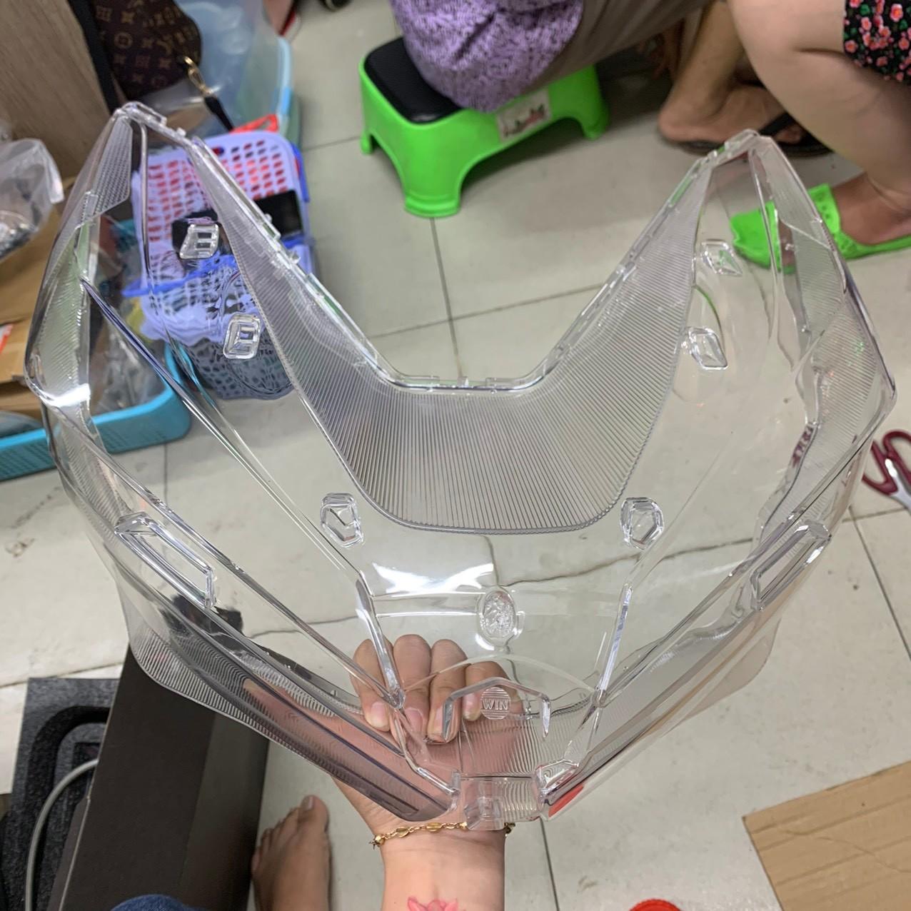 Mika kiếng đèn trước Click - Vario 2018 zin - 178488