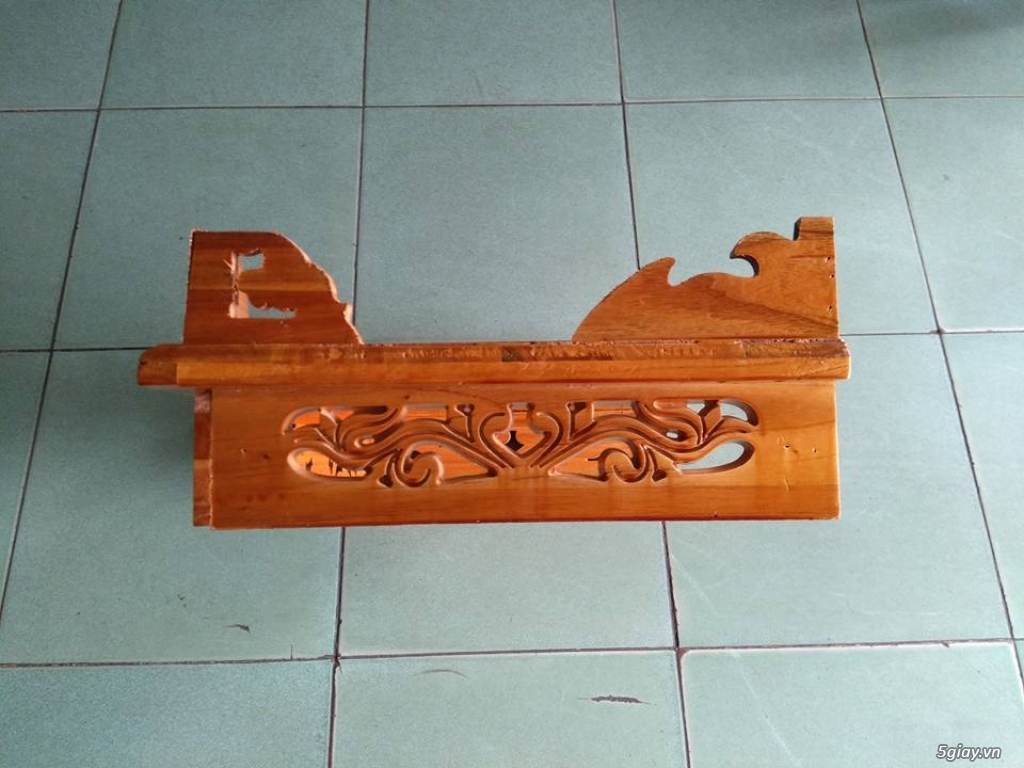 Bàn thờ treo tường Hoa Sen 50cm