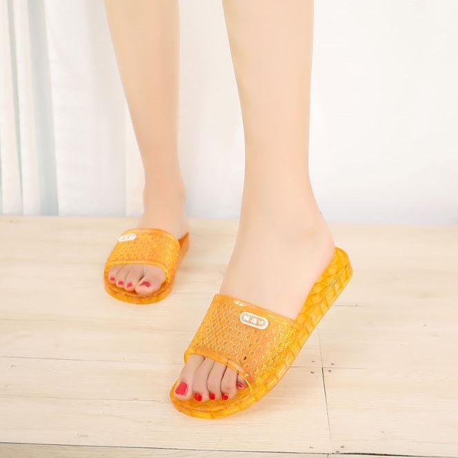 Dép nhựa trong Hàn Quốc