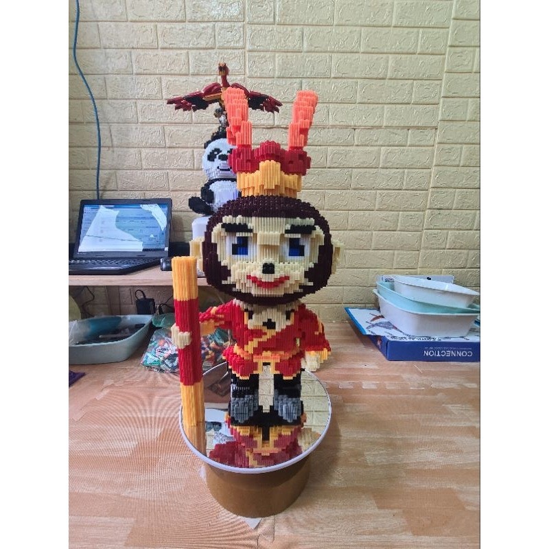 le go Mô hình lắp ráp Tôn ngộ không size 62cm (có ảnh thật của hộp)