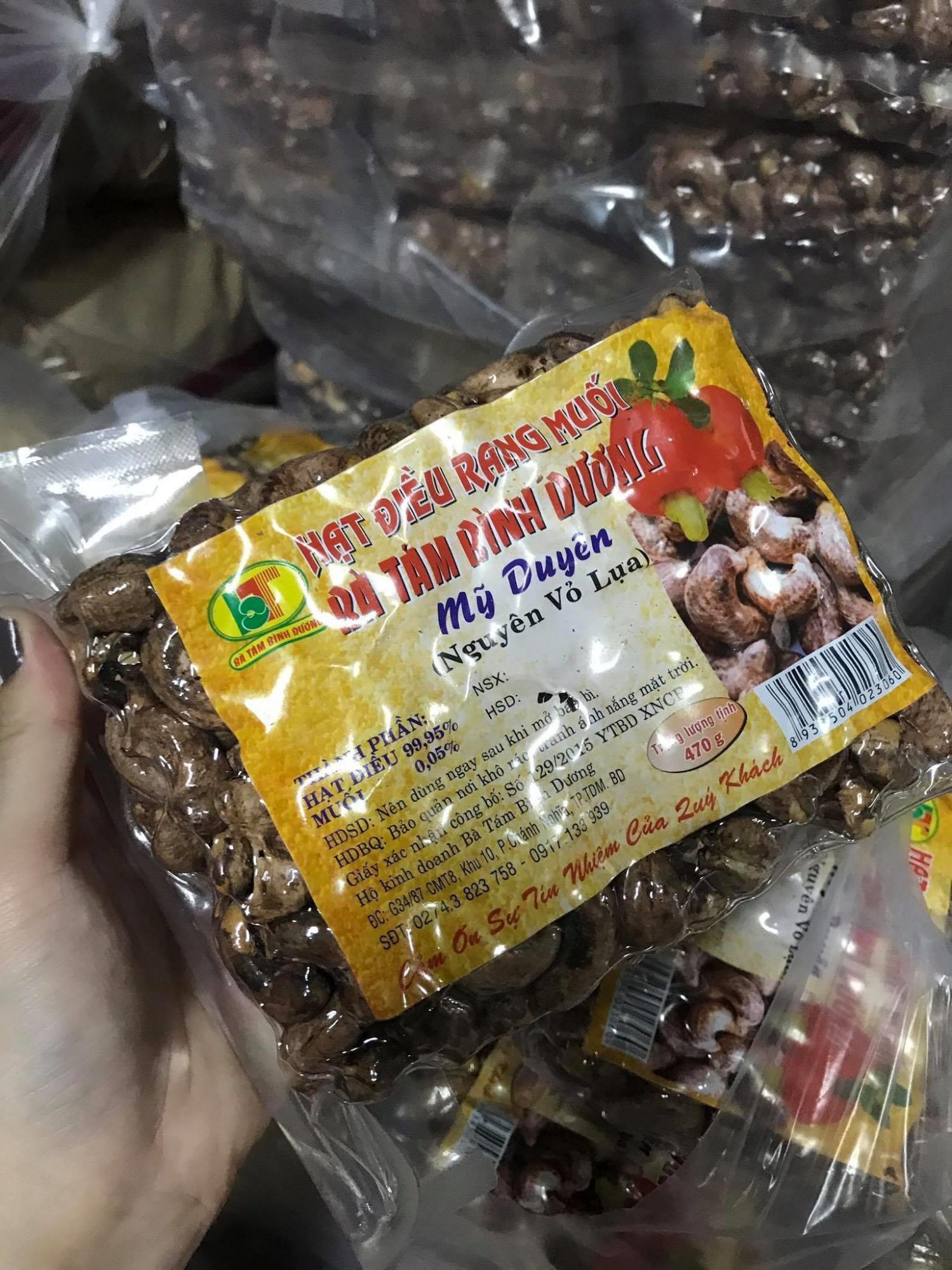 Hạt điều rang muối Bà Tám (Bình Dương)