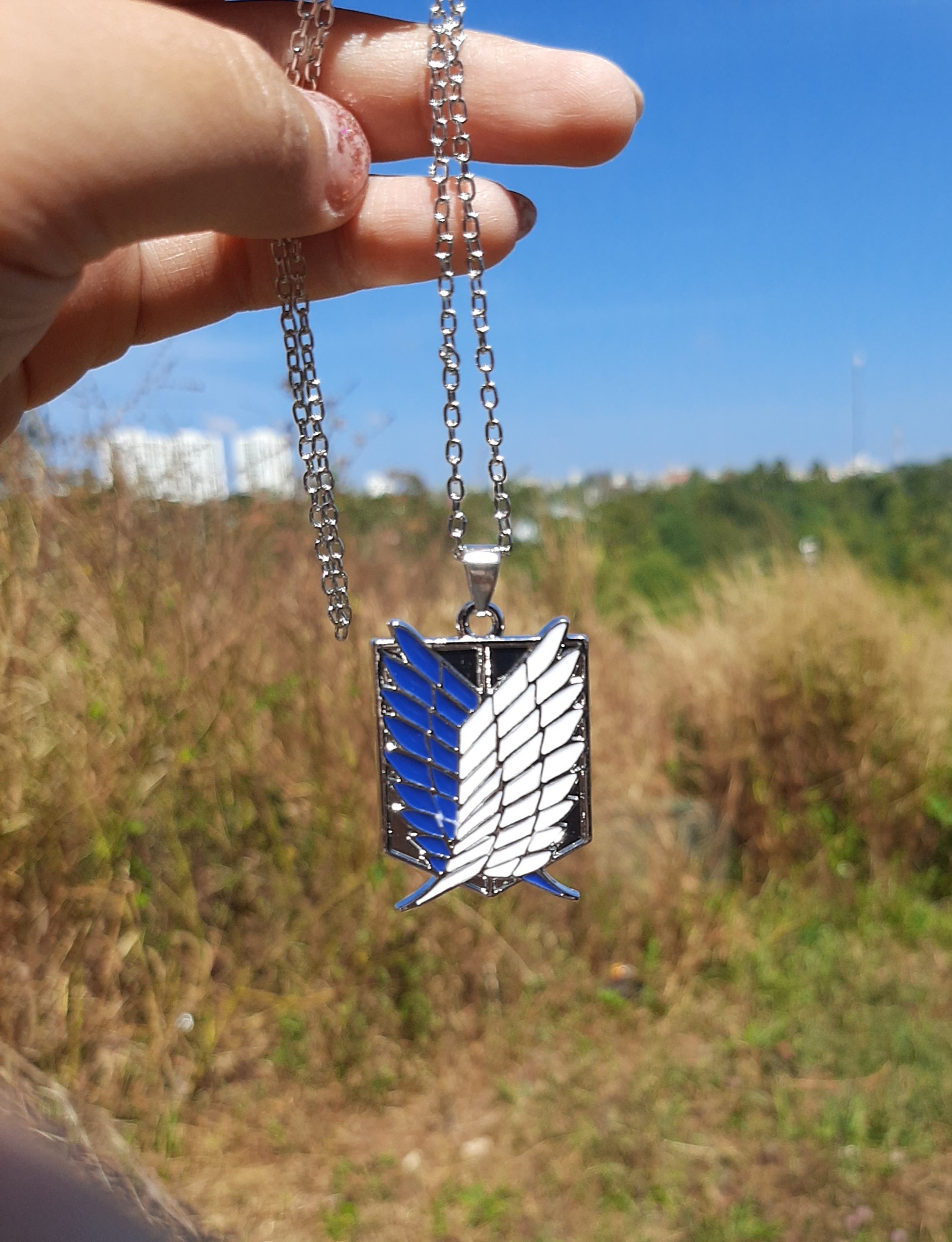 Dây chuyền Attack On Titan - AOT thường - Baystore