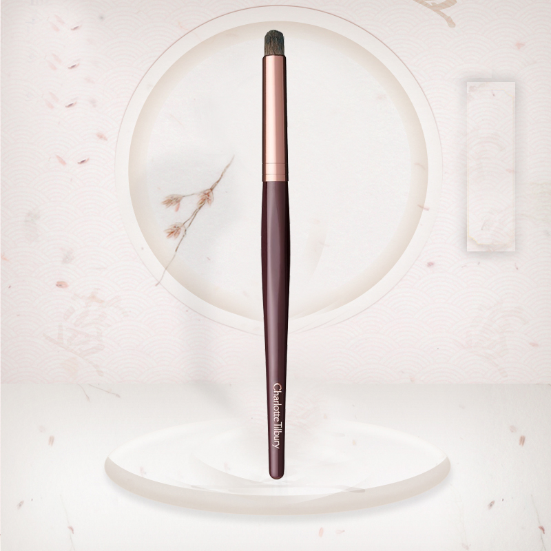 [HCM]Cọ Đánh Hốc Mắt Charlotte Tilbury Eye Smudger