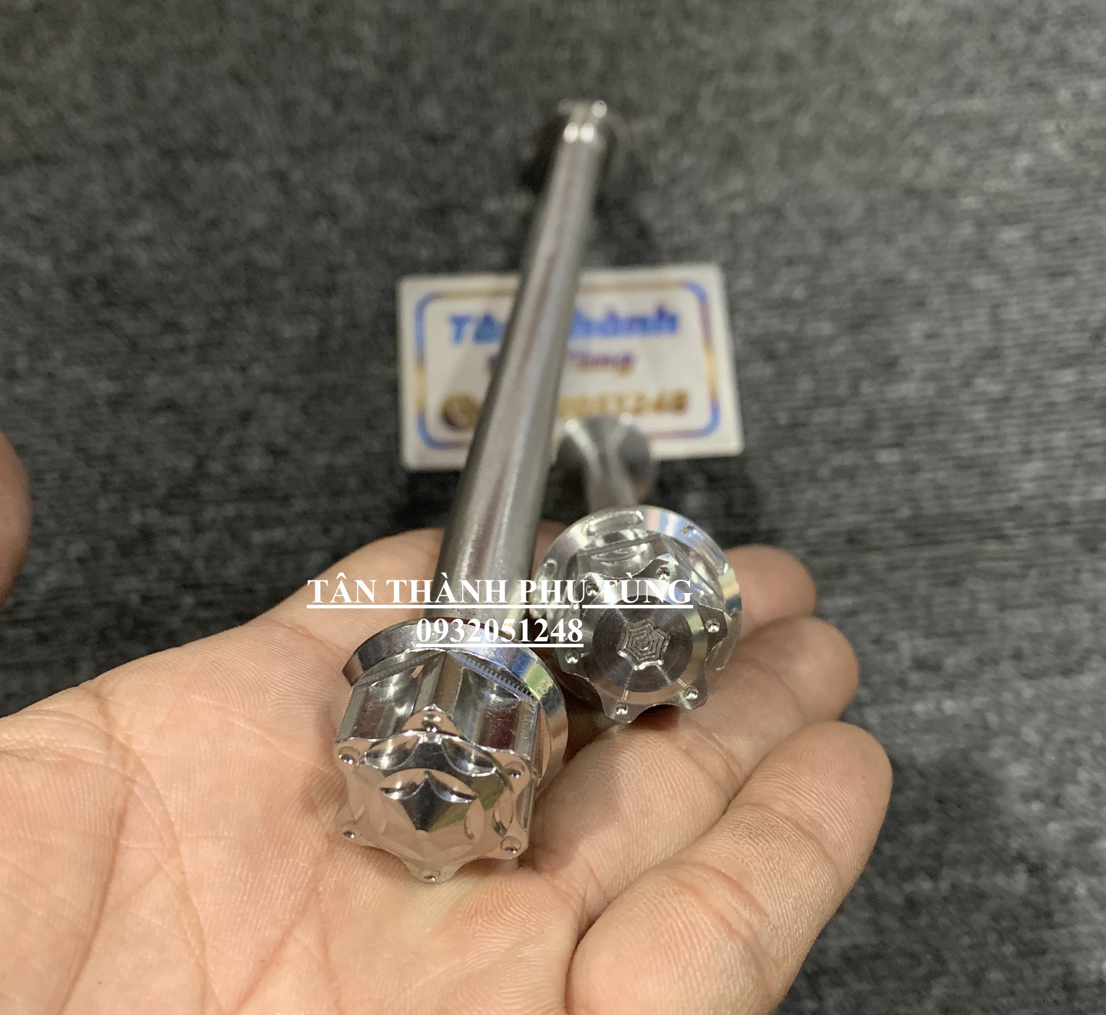 Cốt inox kèm tán salaya đầu bích exciter 150