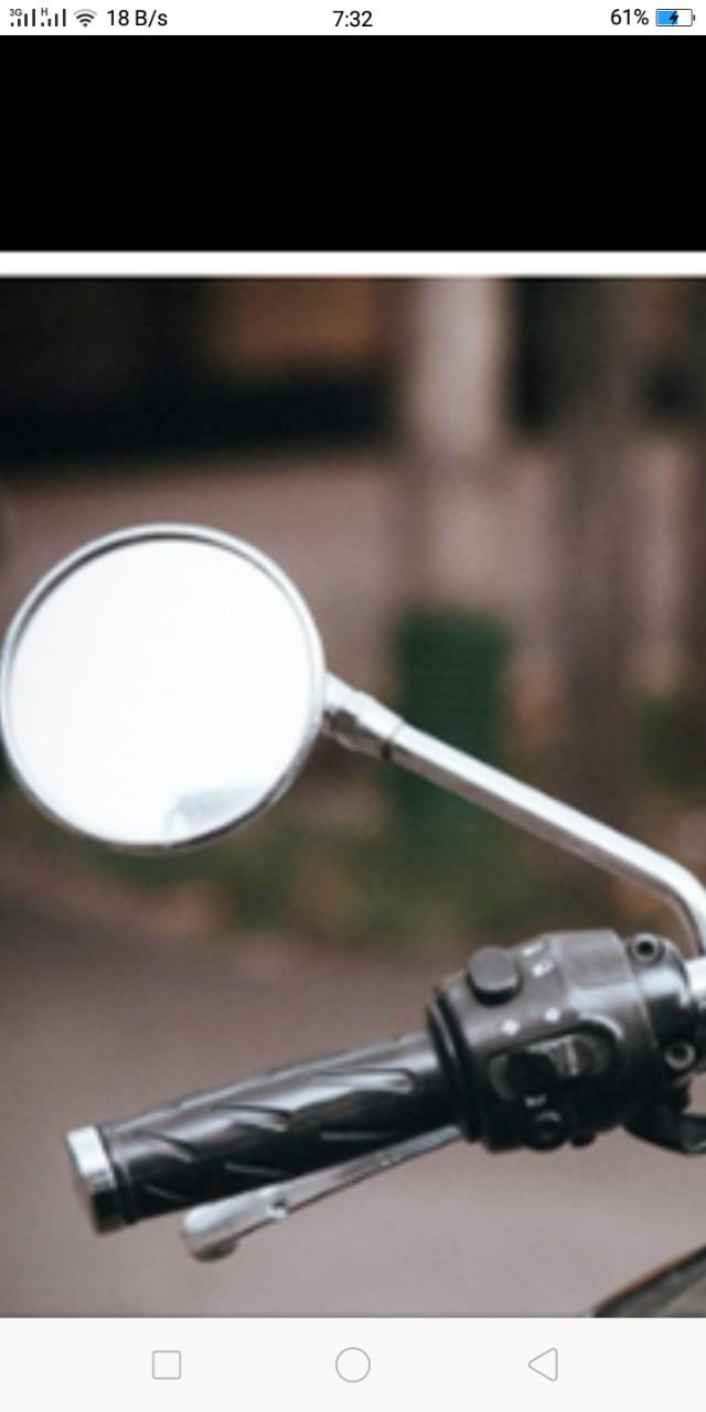 KIẾNG CHIẾU HẬU TRÒN KIỂU CHO XE VESPA