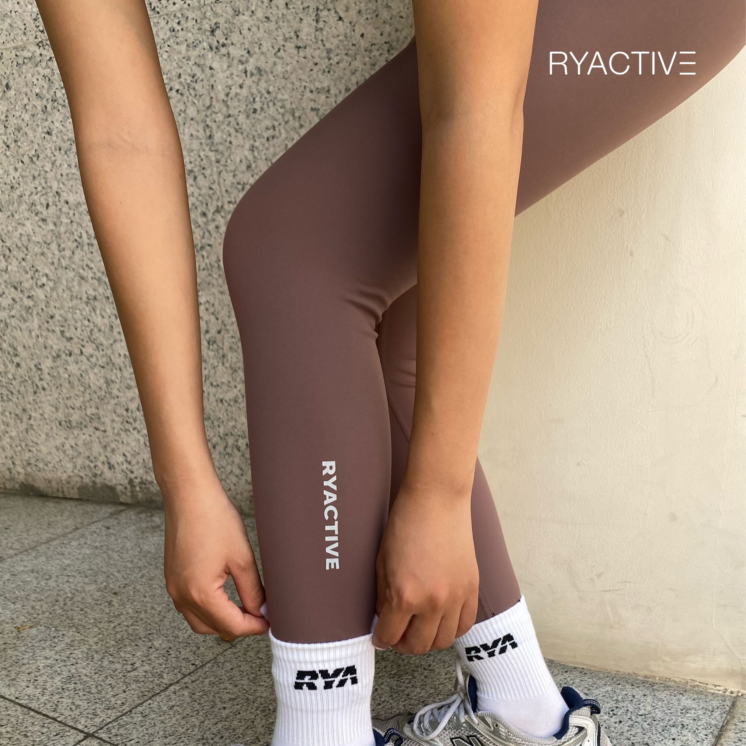 Quần legging thể thao dáng lửng RYACTIVE - MEDIUM LEGGING Chenust