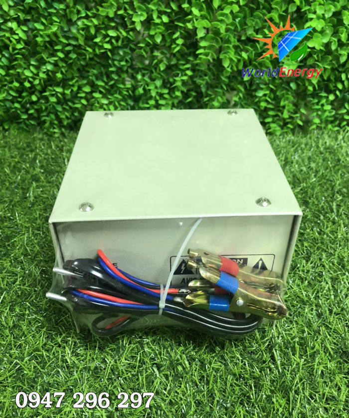 MÁY NẠP BÌNH ẮC QUY 6V/12V - 10A SOLARCITY