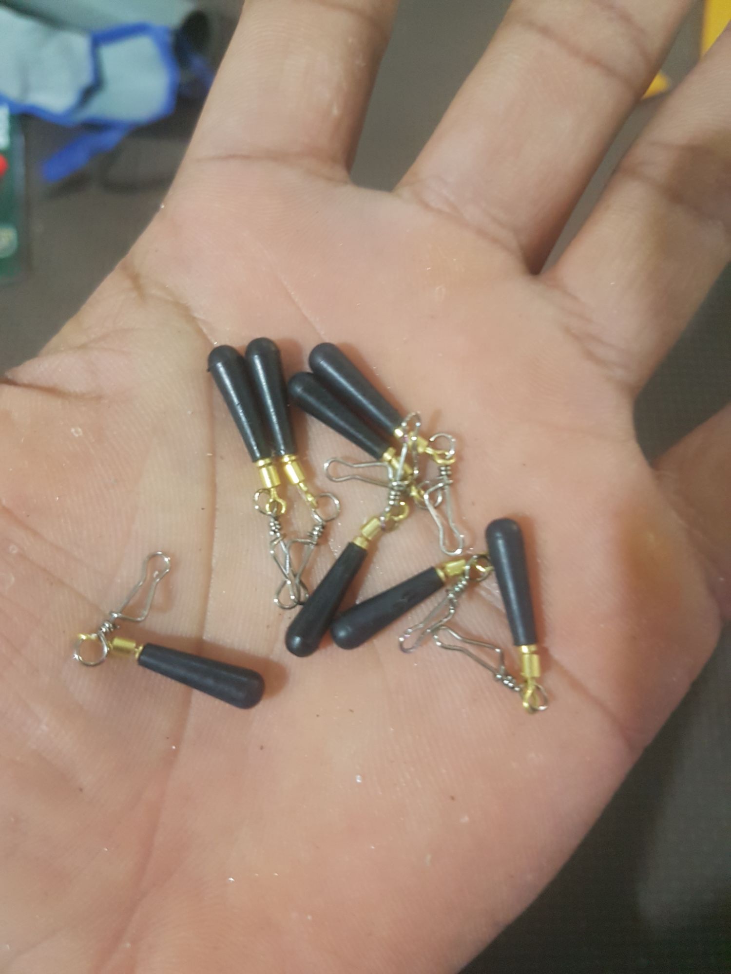 chân cắm phao câu đài có khóa link