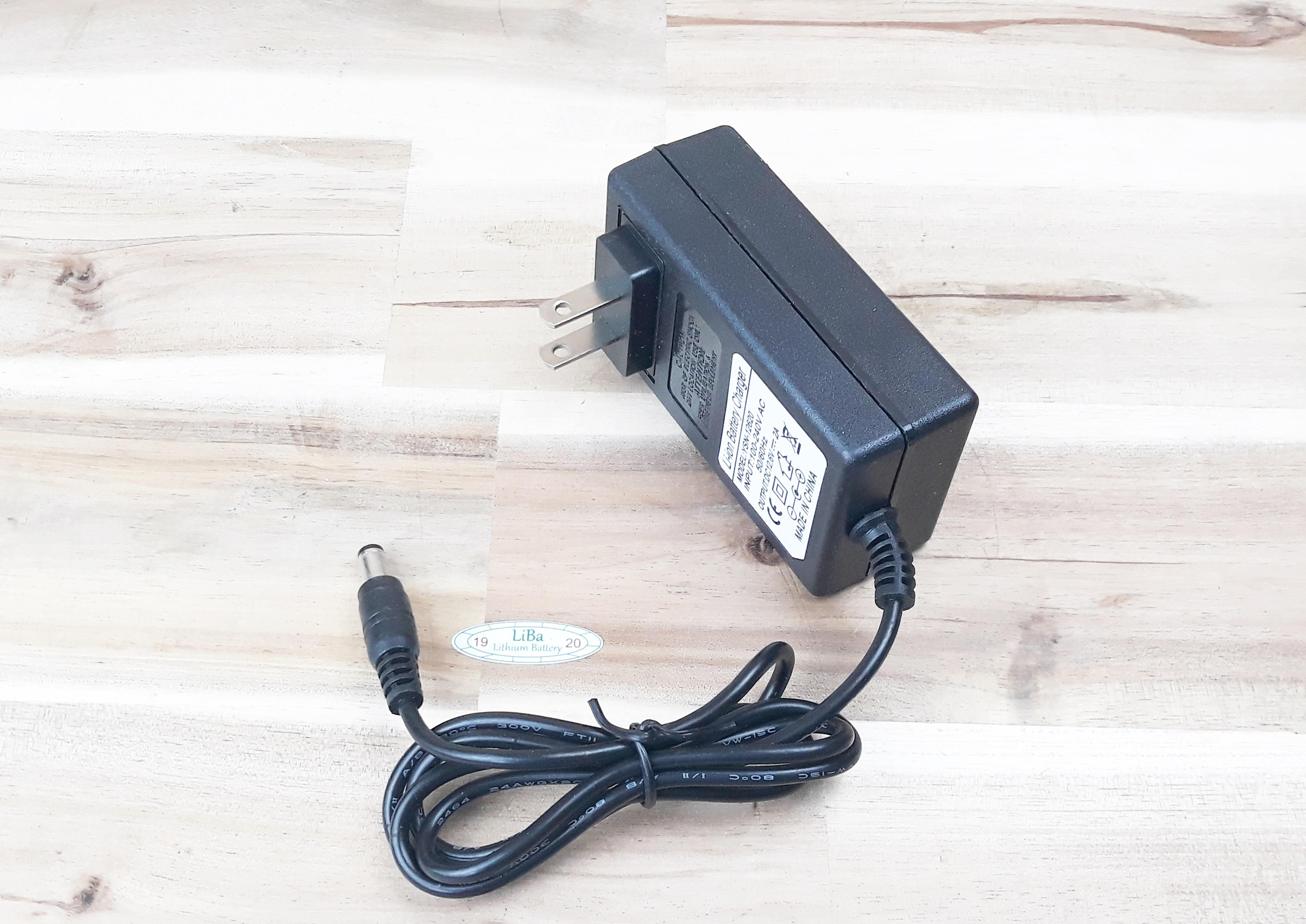 [HCM]Sạc Chuyên Dụng pin Lithium 12.6V dòng sạc 1A 2A 3A 8A _ Liba