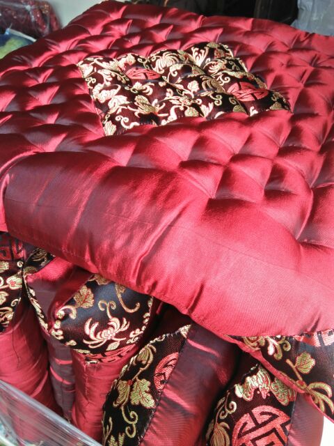 Đệm ngồi bệt, thảm trải ghế sofa lụa gấm ( loại to)