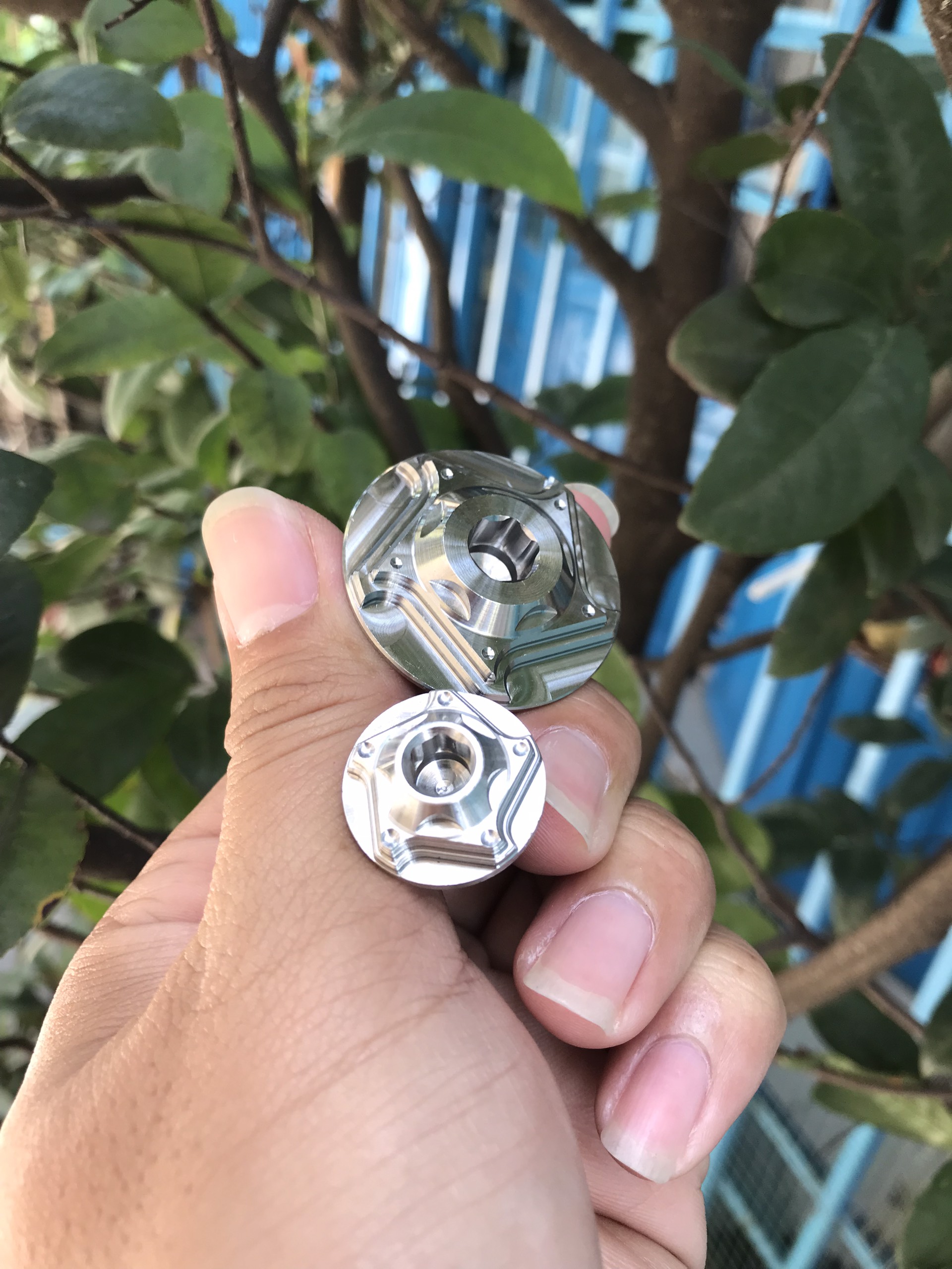 Ốc mâm lửa, Ốc mâm lửa Salaya inox 304 Sirius Wave Dream Winner Sonic Exciter Future