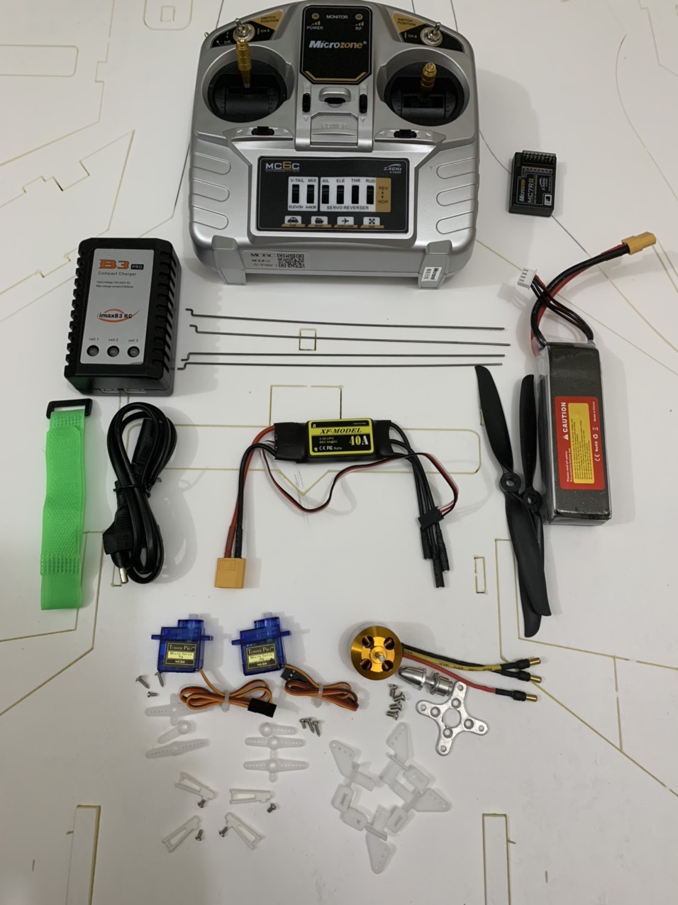 Combo đồ điện chế Su27/F22 dành cho người mới tập chơi
