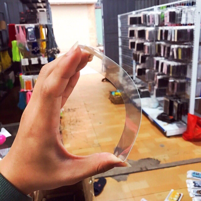 KÍNH CƯỜNG LỰC 2.5D IPHONE , SAMSUNG, OPPO