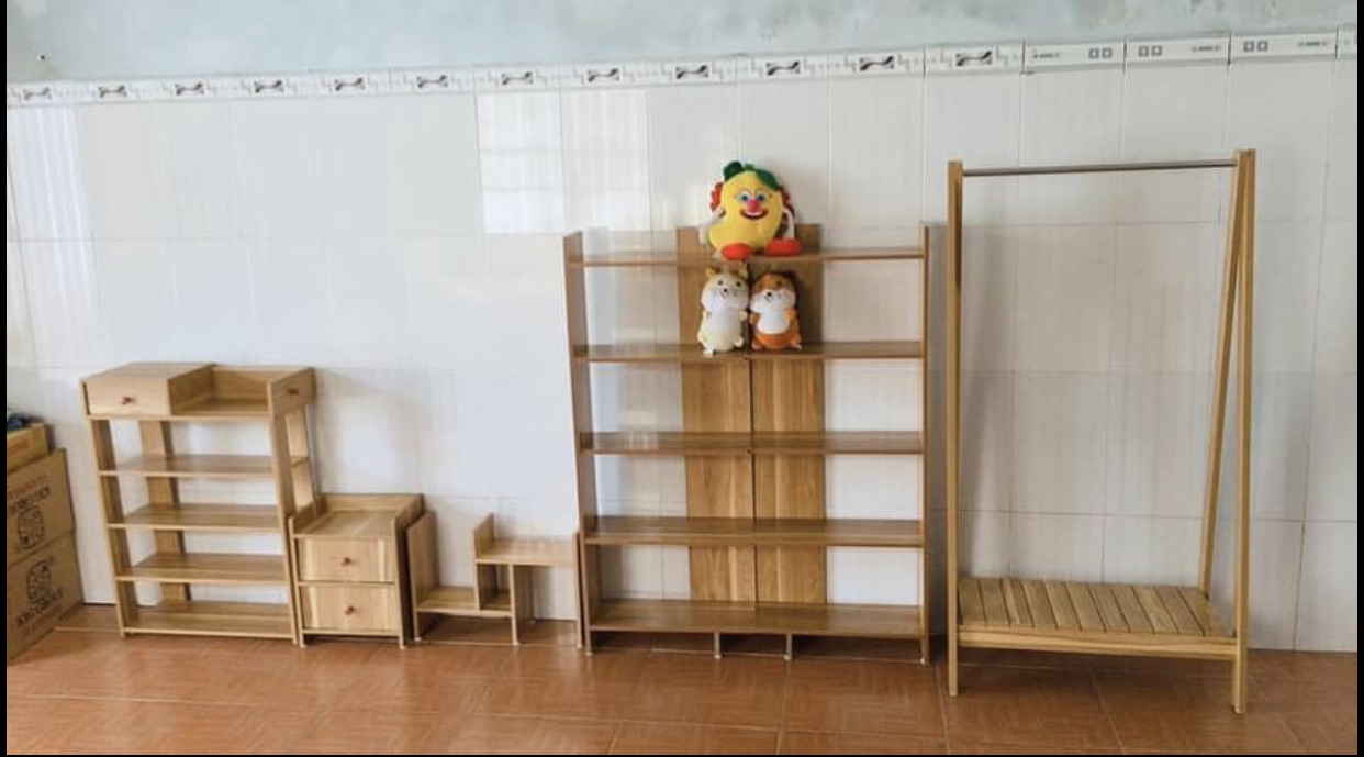 KỆ GỖ GÓC TƯỜNG 5 TẦNG