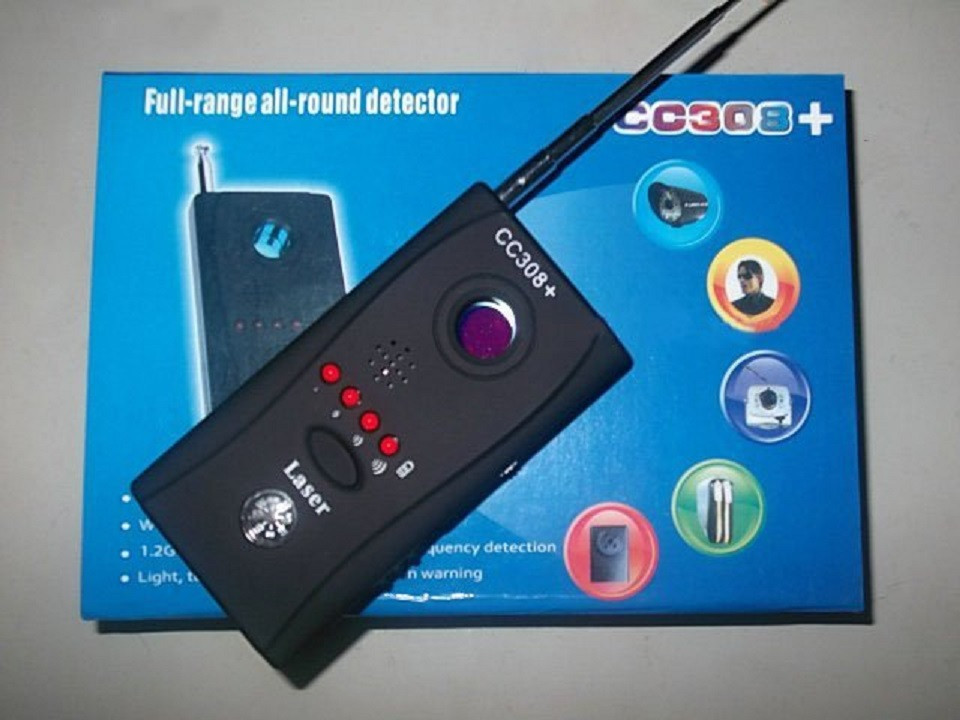 Máy phát hiện nghe lén, camera theo dõi CC308+