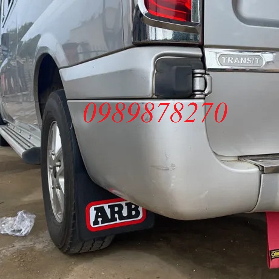 Bộ 4 tấm chắn bùn chế cao su Arb xe Ford Transit các đời xe.
