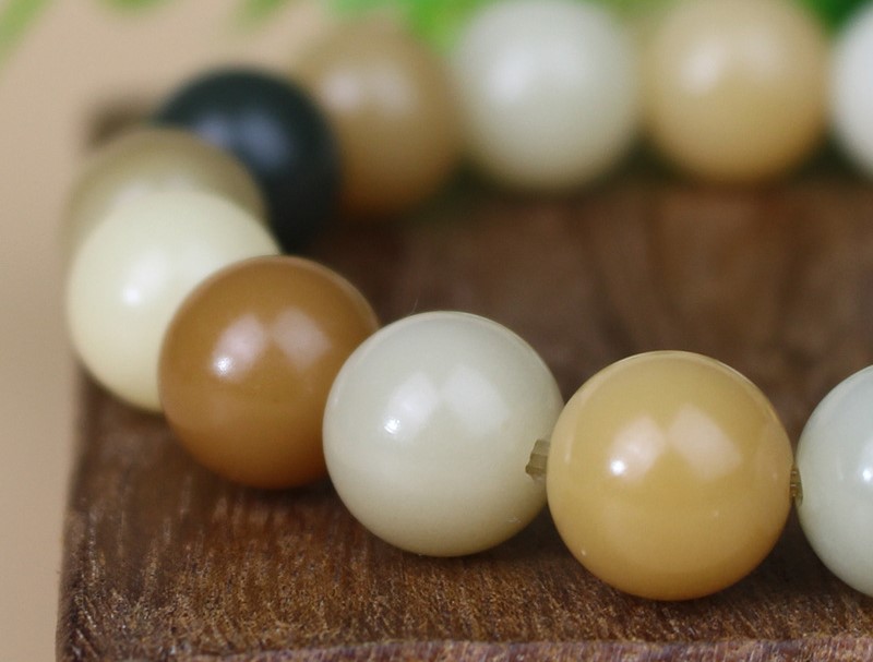 VÒNG TAY HẠT BỒ ĐỀ NGỌC 12MM