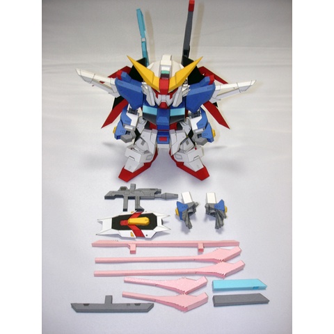 Mô hình giấy SD Gundam ZGMF-X42S Destiny