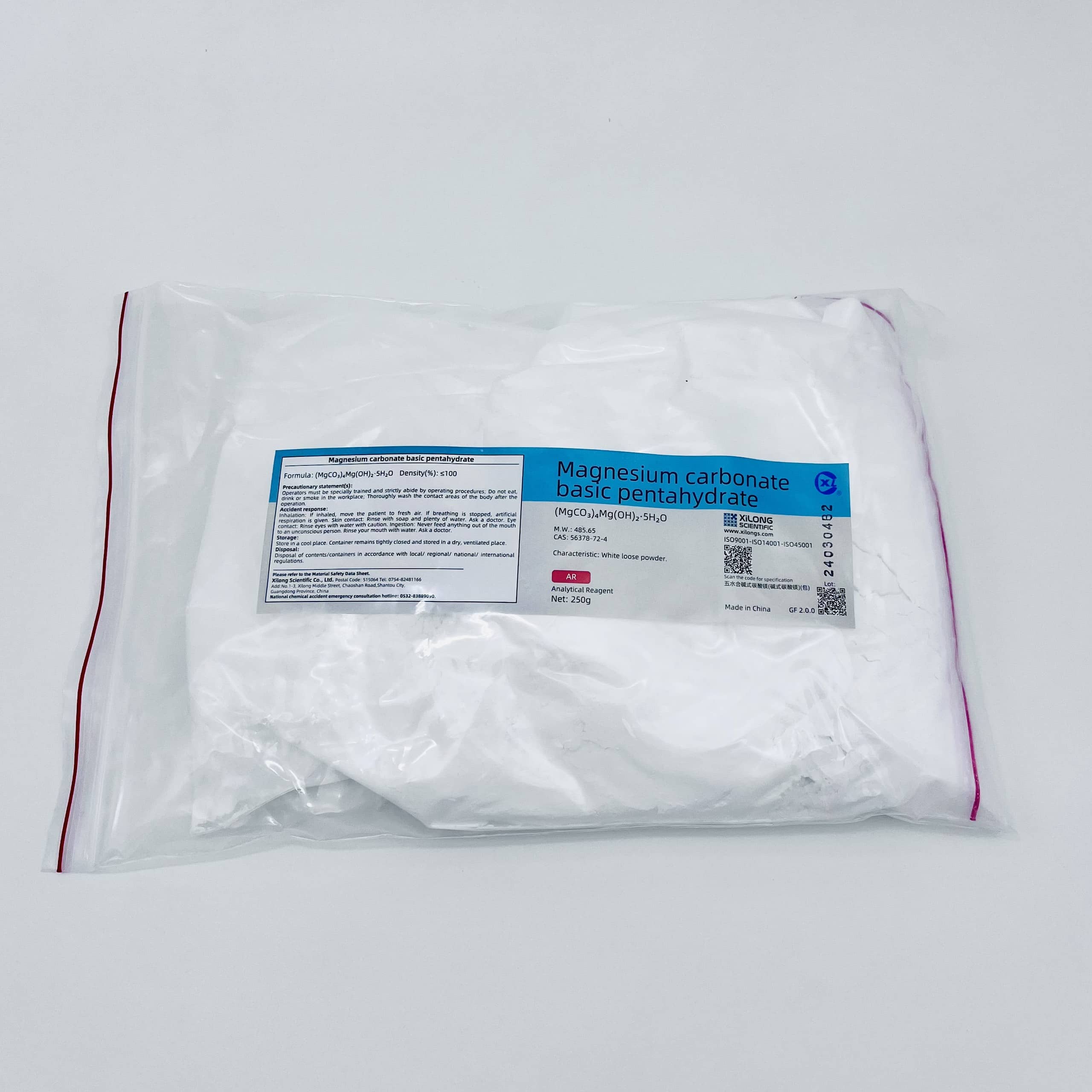 Hóa chất Magnesium Carbonate basic pentahydrate (AR, Xilong, Gói 250G, Cas 39409-82-0)