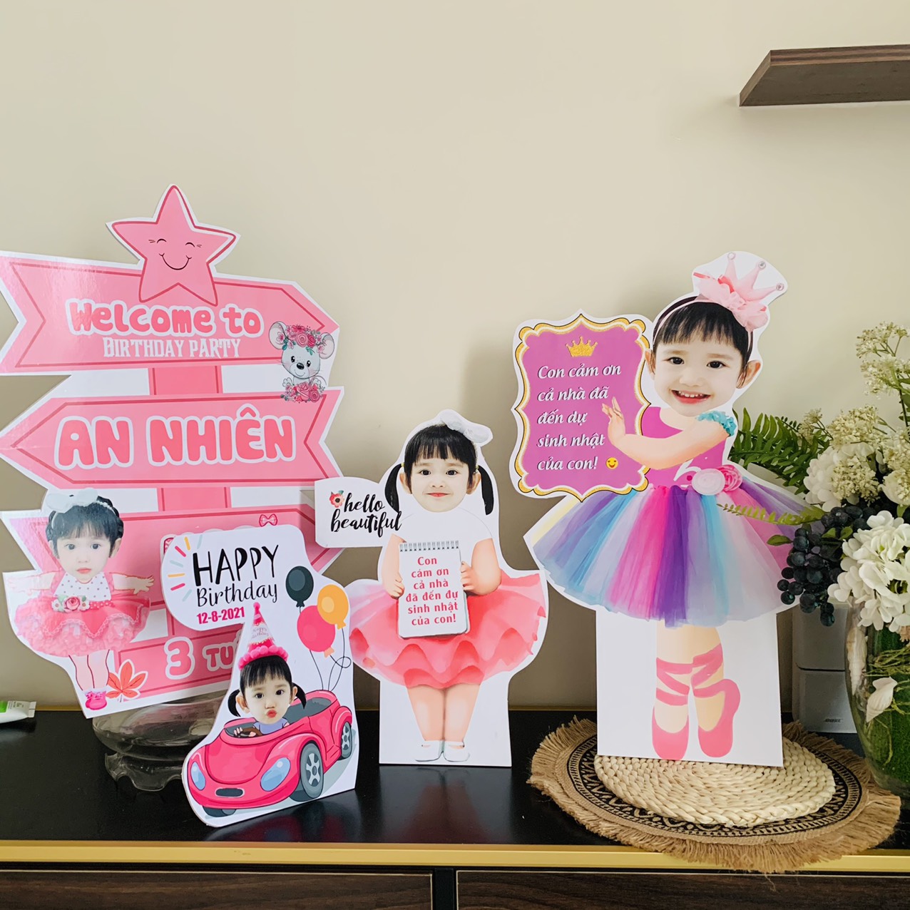 Combo chibi trang trí sinh nhật bé trai bé gái (Ảnh combo chỉ mang tính chất minh hoạ)