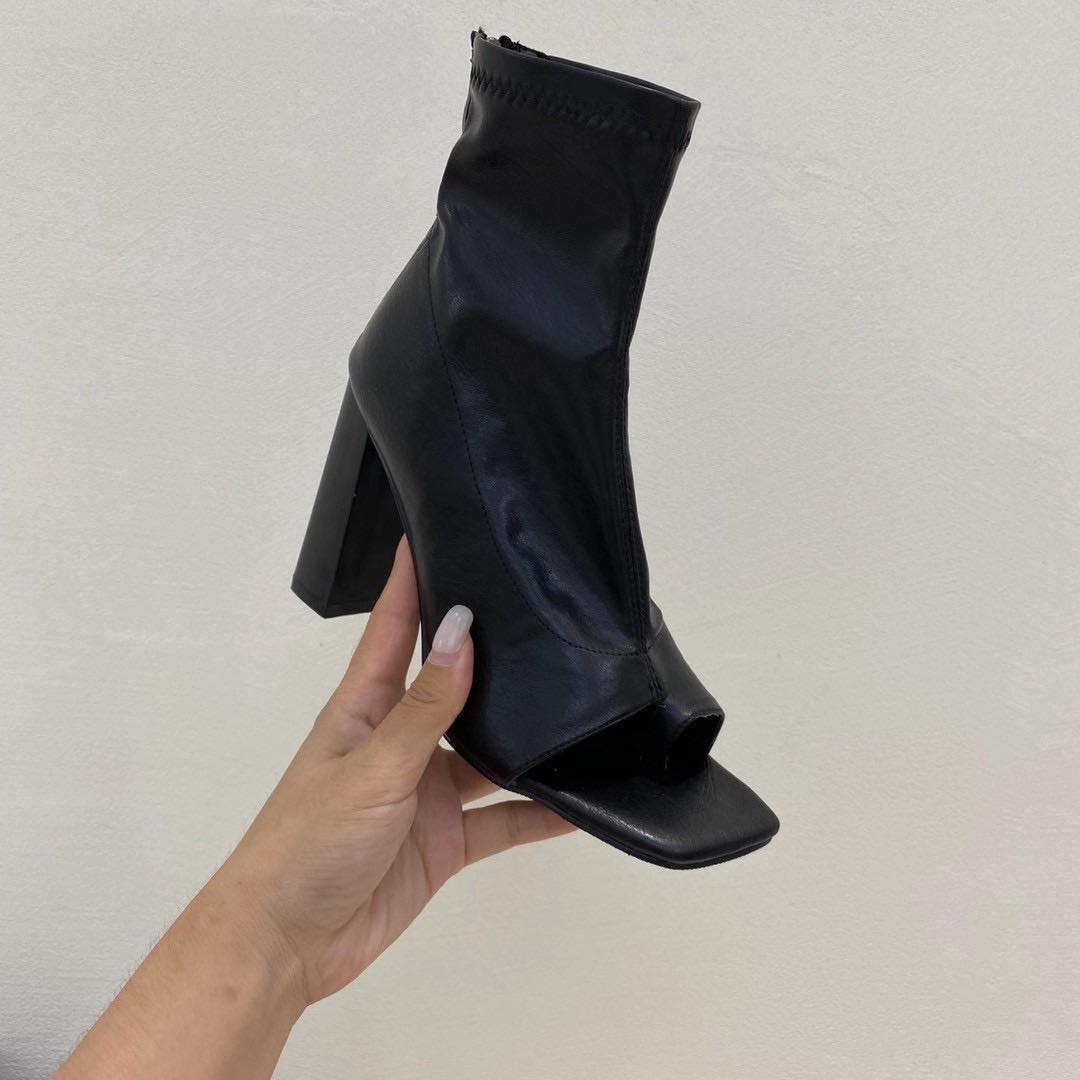 Boot hở mũi xỏ ngón da mềm