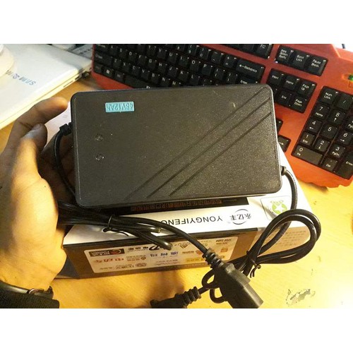 Sạc xe đạp điện 48V 12Ah