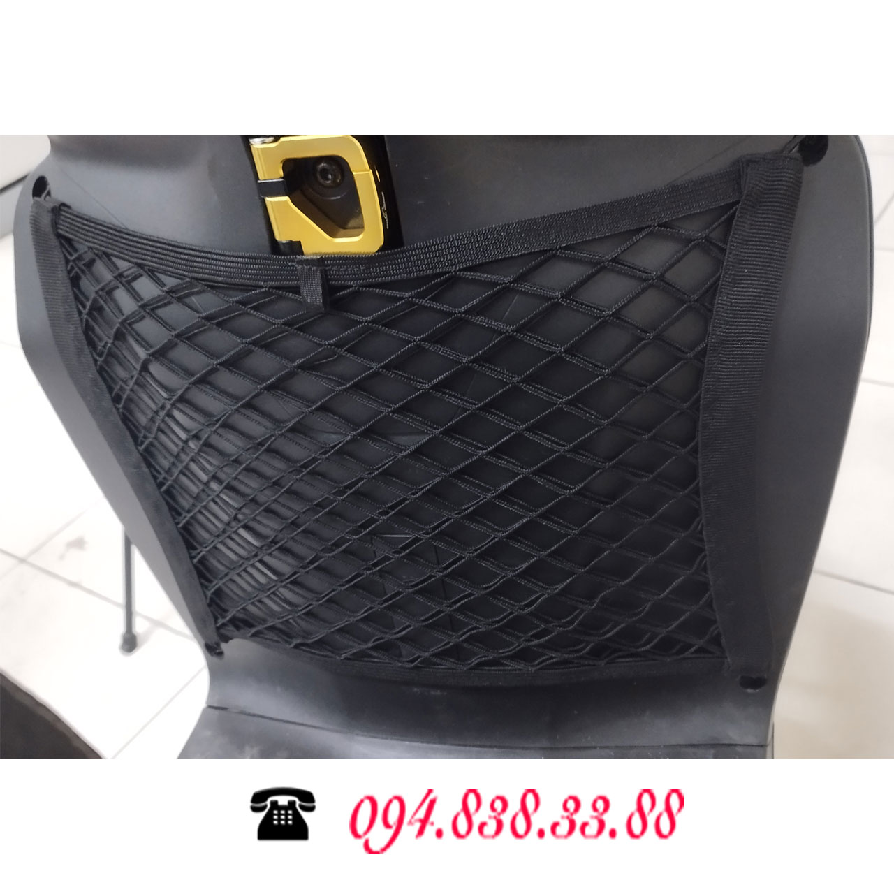 Lưới để đồ tiện lợi gắn cho xe Yadea V002 (VFV Voltguard)