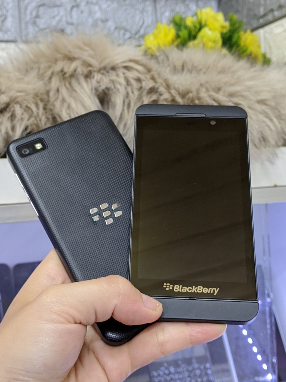 Điện thoại Blackberry Z10