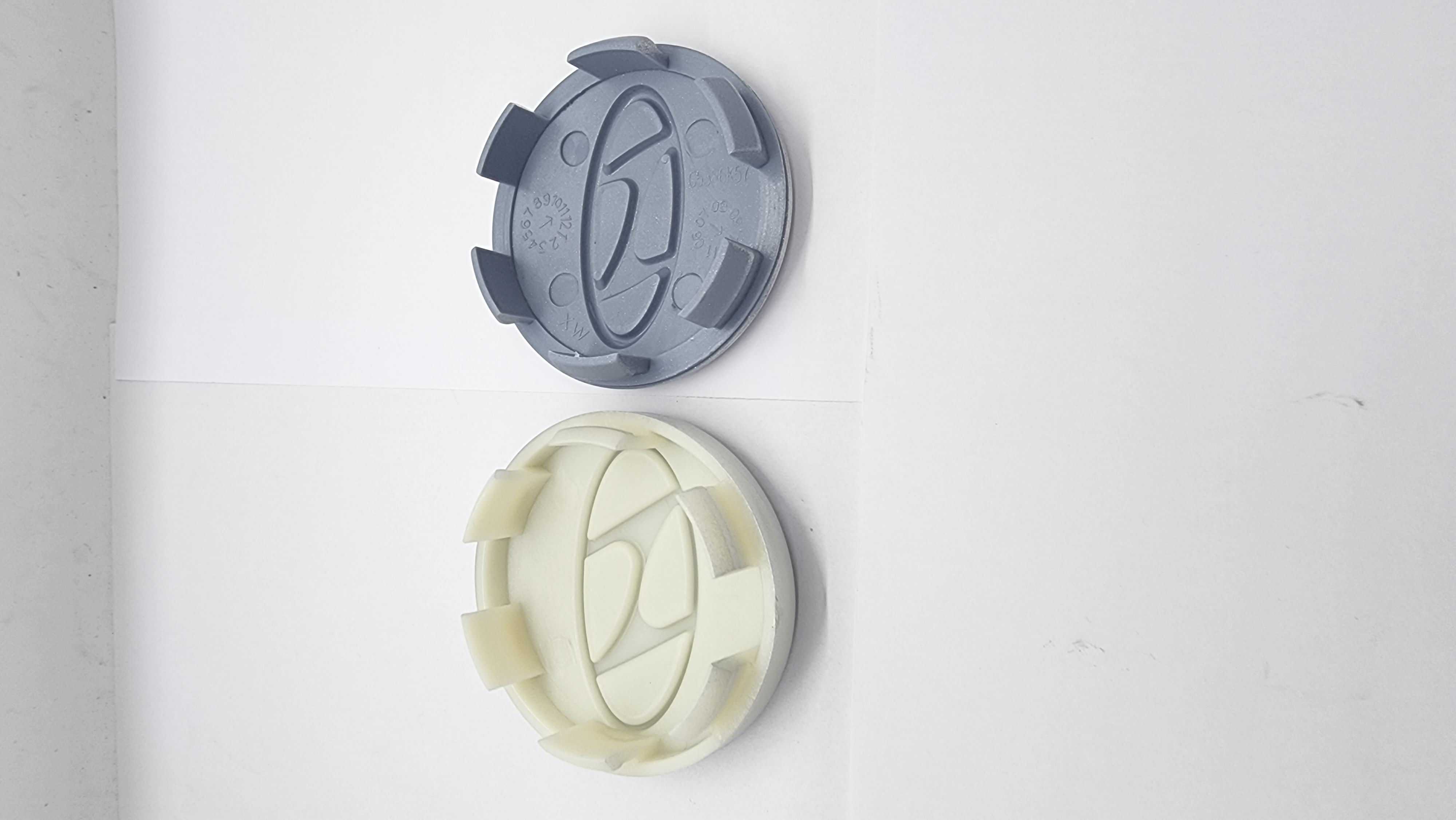 Chụp lazang (chụp mâm) xe Hyundai Size: 57mm