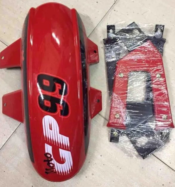 DÈ 4 CHÂN EXCITER 2015- 2019 SƠN ĐỦ MÀU (TEM NGẪU NHIÊN)