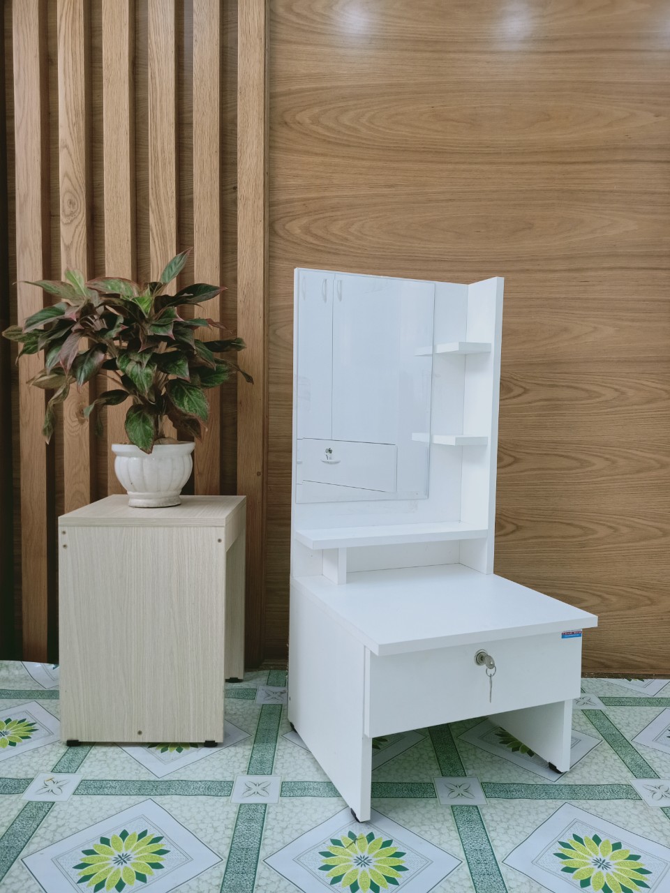 Bàn trang điểm 40/trắng