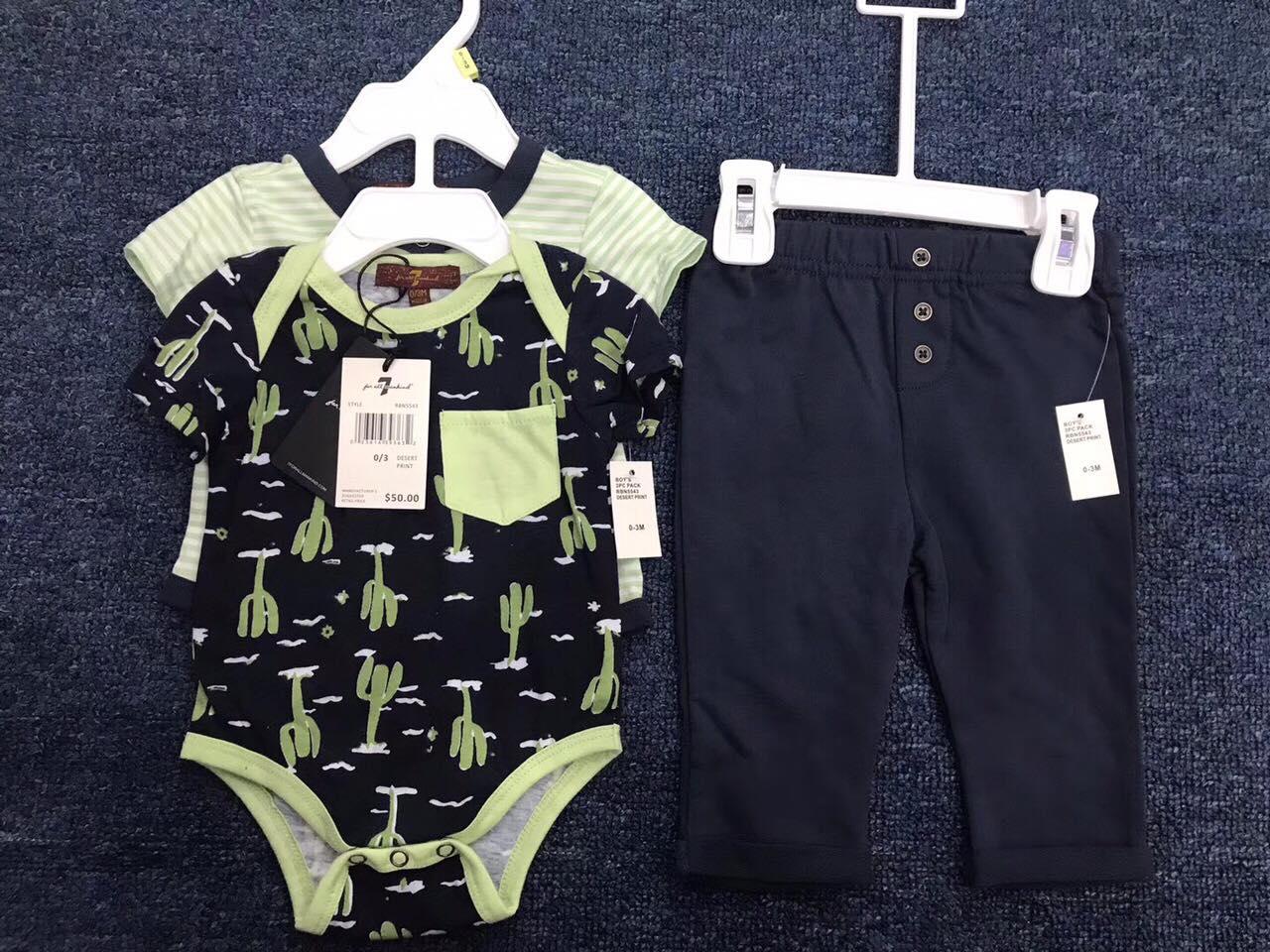 Combo 2 Bodysuit + Quần nguyên móc cho BÉ TRAI 3-9M (giao ngẫu nhiên)