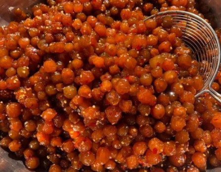 500g mận cơm rim muối ớt