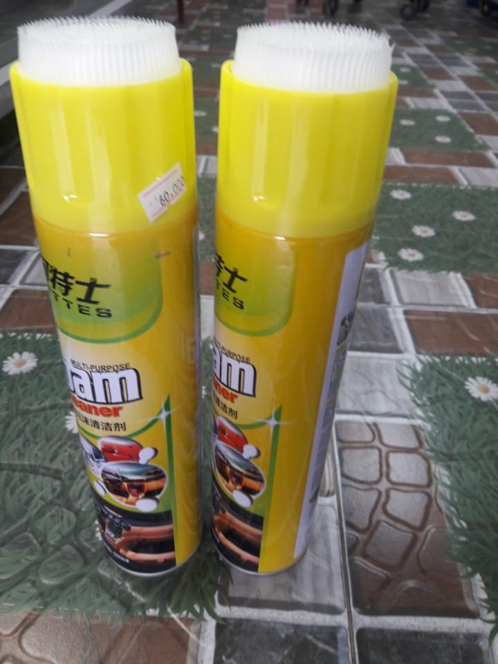 Chai xịt bọt vệ sinh nội thất ô tô