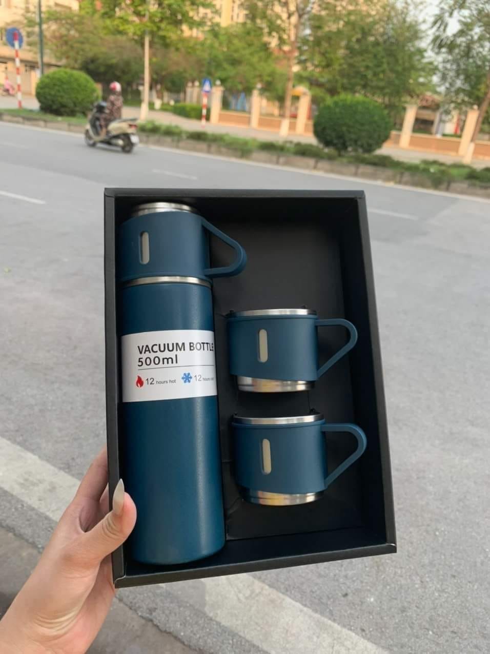 Bình Trà Giữ Nhiệt 3 Cốc Bình giữ nhiệt kèm ly giữ nhiệt , Set hộp quà sang trọng, Bình giữ nhiệt inox 304, Bình giữ nhiệt nóng lạnh , bình giữ nhiệt 2 lớp inox