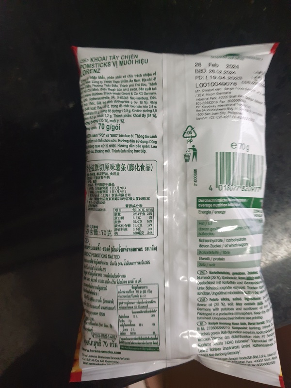Khoai tây chiên Pomsticks vị muối hiệu Lorenz 70g nhập khẩu Đức