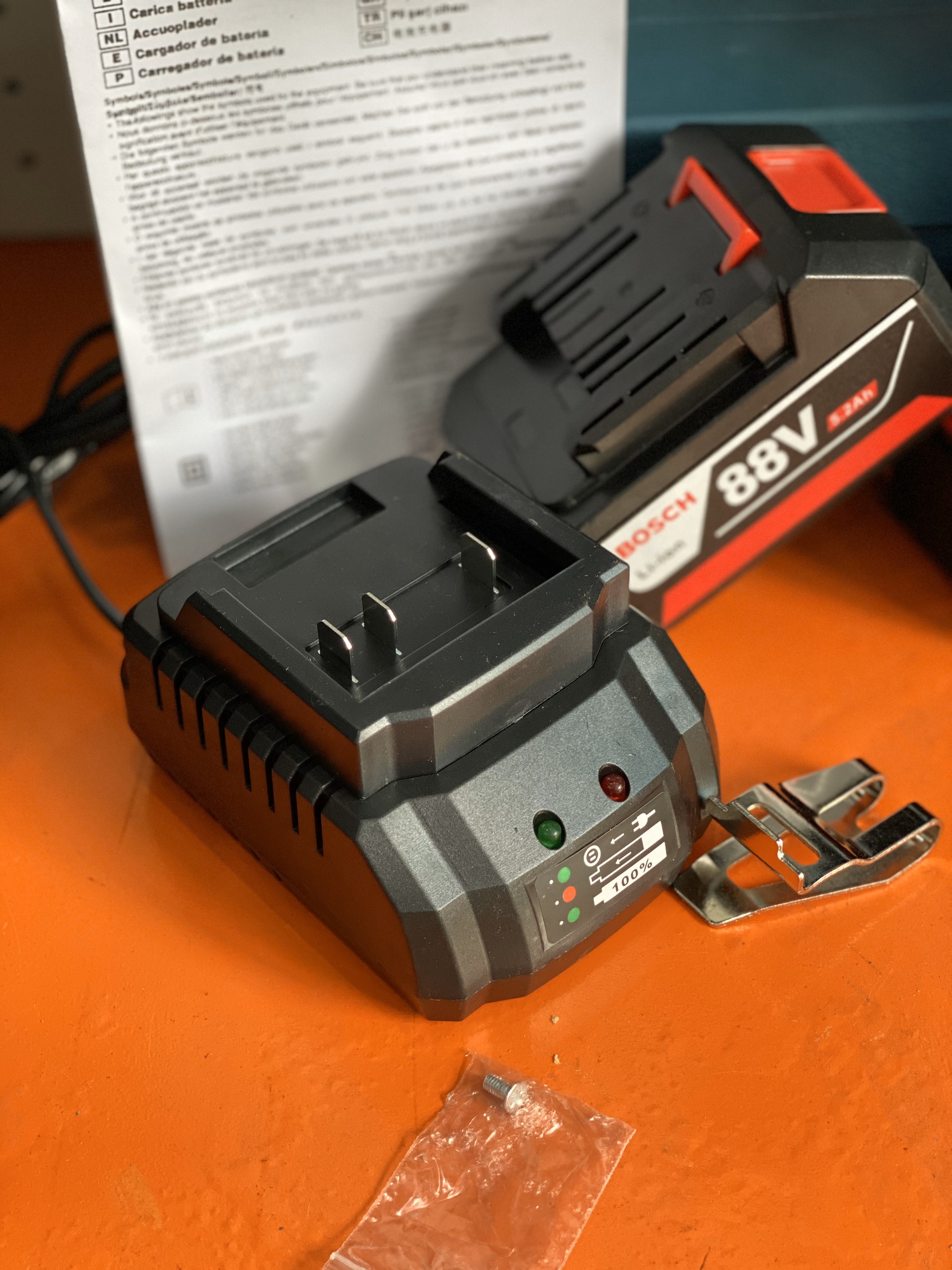 Máy khoan pin BOSCH 88V pin 10 CELL