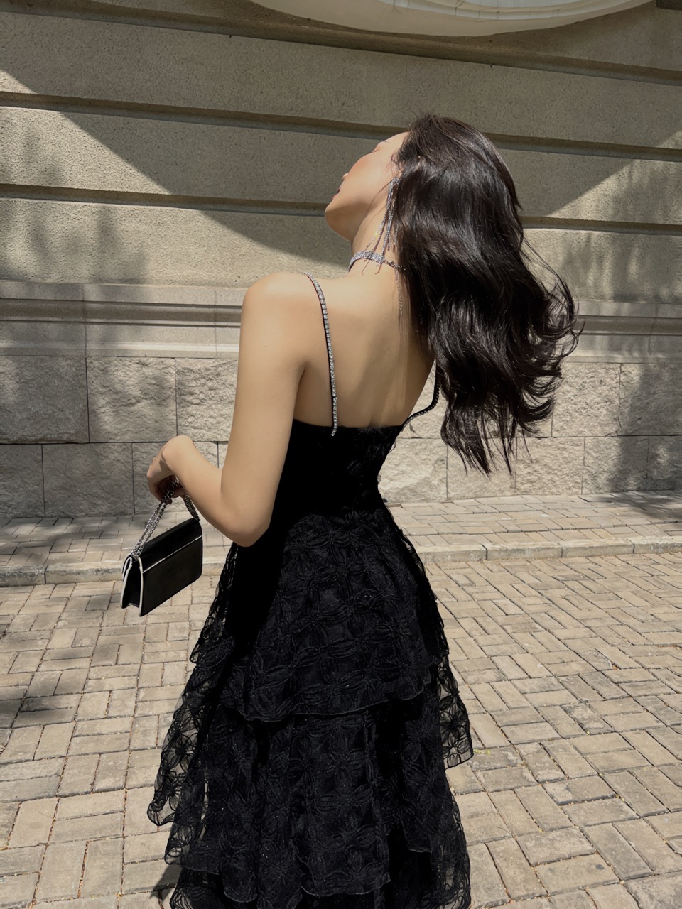 COCO SIN - Đầm Ren 2 Dây Tầng Đen Đính Đá