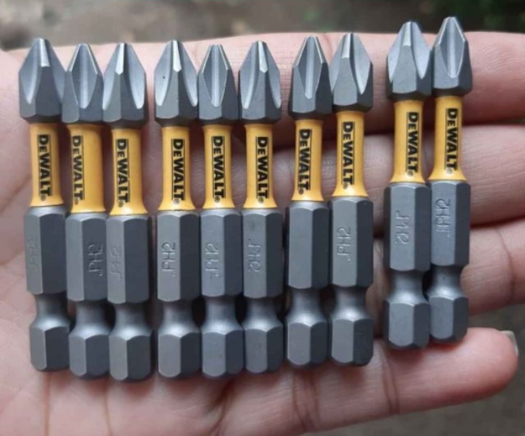 MŨI BẮN VÍT DEWALT PH2 5.2CM  BỘ 10 MŨI CÓ TỪ