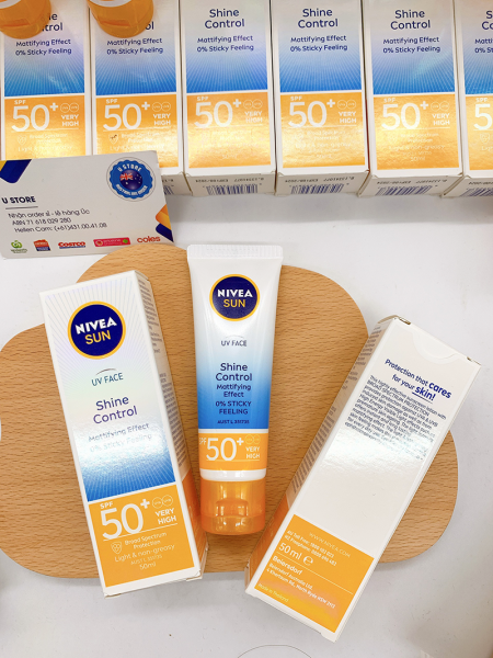 [Mẫu mới] Kem chống nắng Nivea Shine Control SPF 50 UV Face nhập khẩu