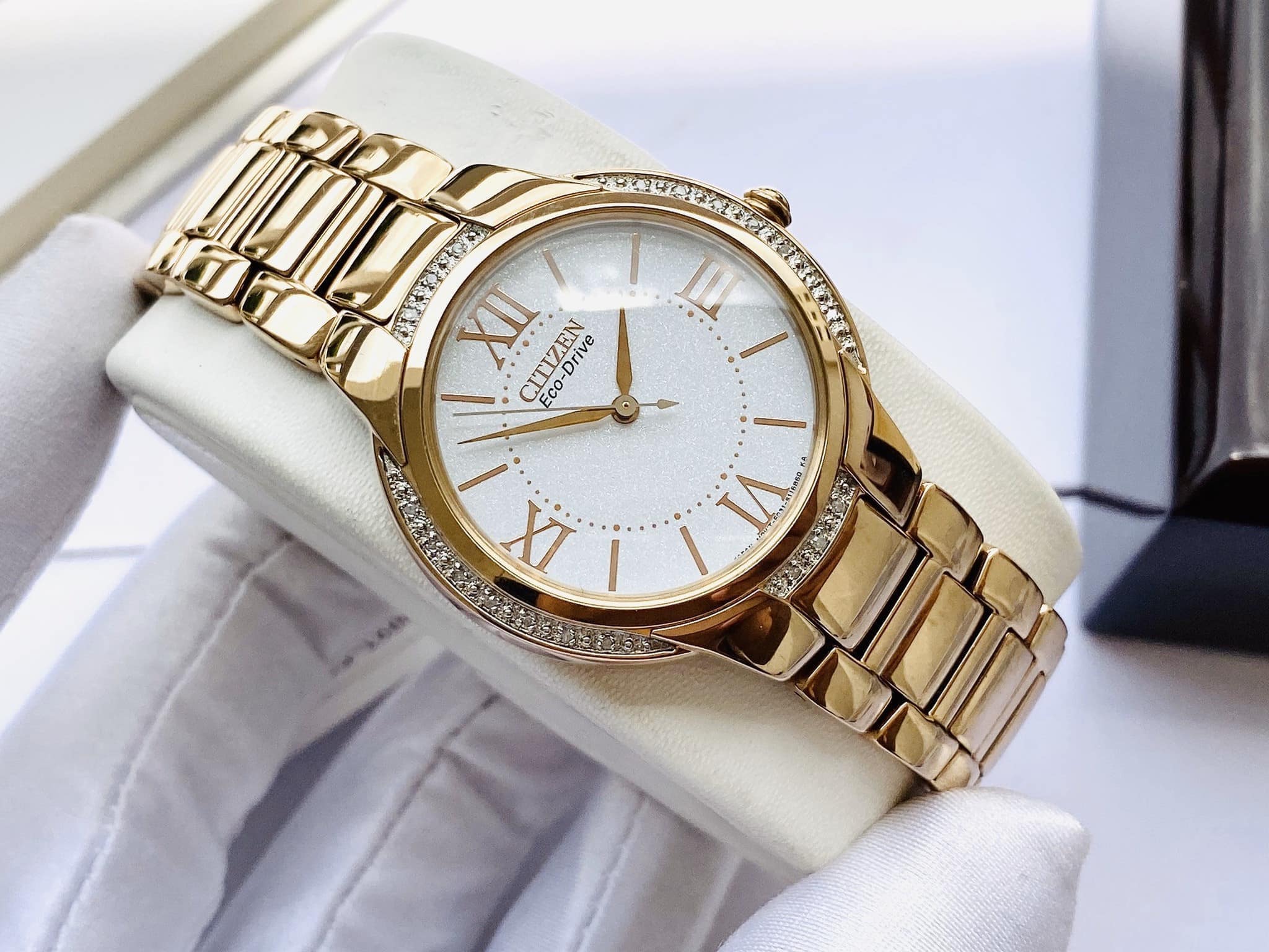 Đồng hồ nữ citizen ciena diamond eco drive rose gold em0093-59a