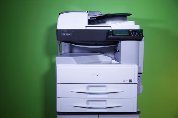 Máy photocopy RICOH 2501L