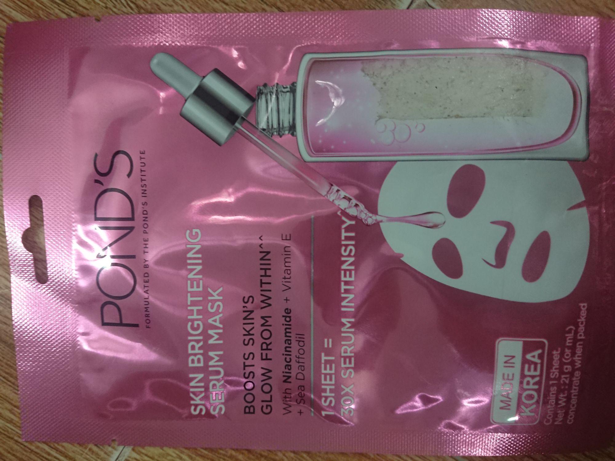 5 Miếng mặt nạ tinh chất dưỡng sáng da Pond's 21g.