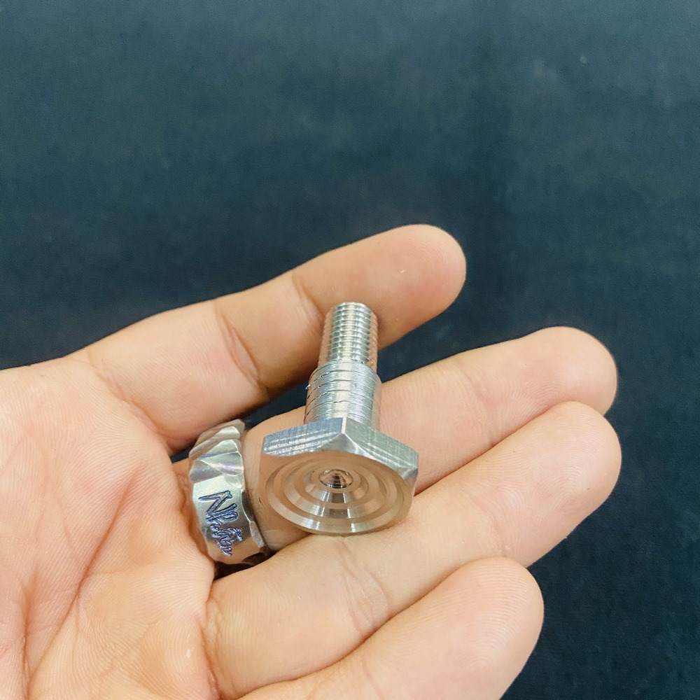 [CHÚ Ý] Cốt gắn chân chống nghiêng xe máy, ốc gắn chân chống nghiêng xe máy kiểu SALAYA các dòng xe HONDA (giá 1 con)