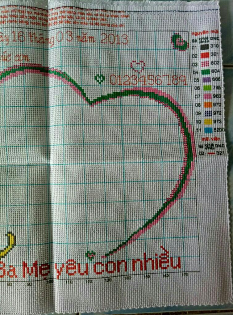 Tranh thêu ghép hình con rắn
