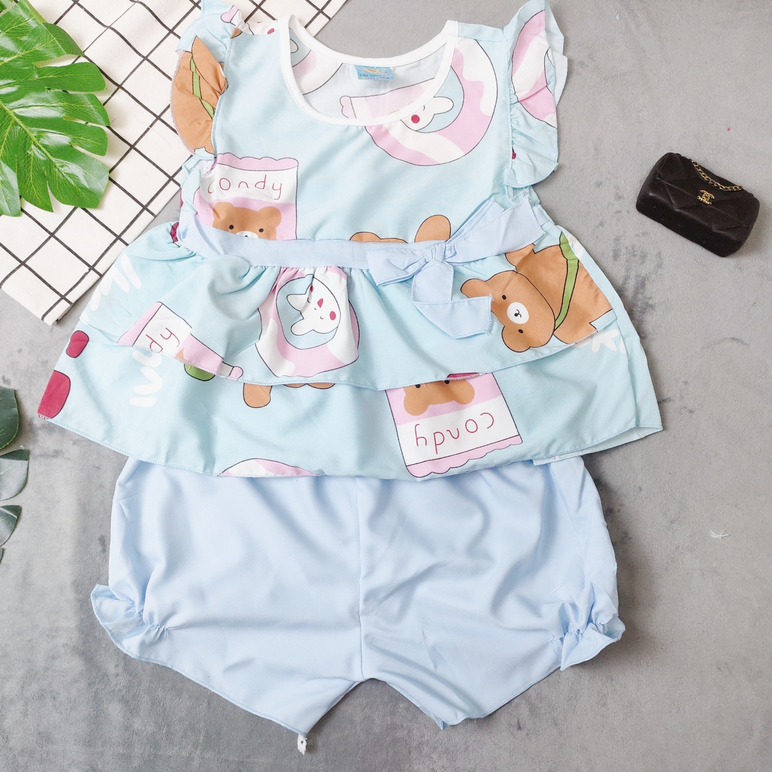 Bộ Lụa Tầng Phối Nơ Bé (giao màu ngẫu nhiên) (12-18kg)