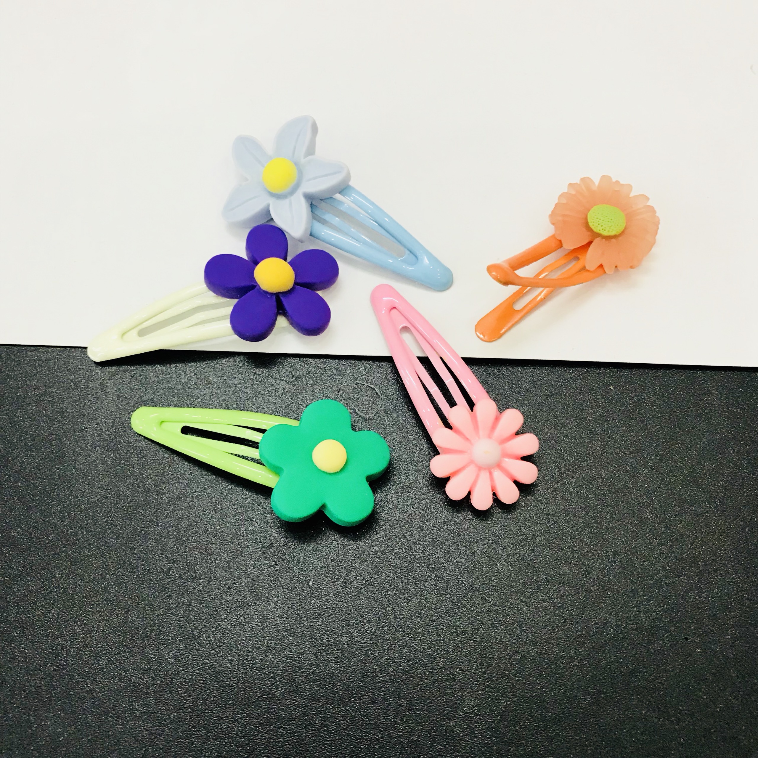 Set kẹp tóc 5 chiếc cho bé gái hình bông hoa