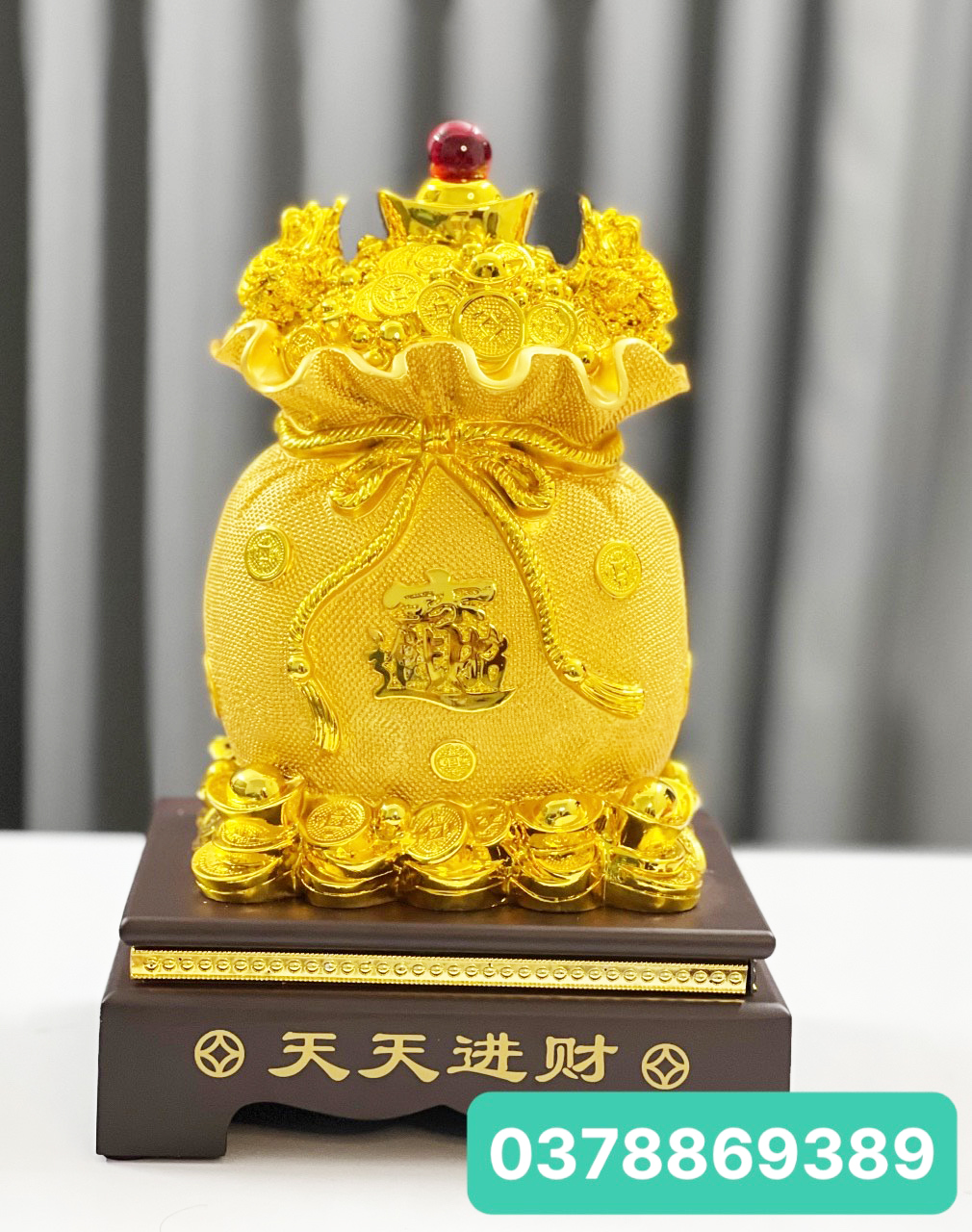 Túi tài lộc kim bảo phong thủy hút tài lộ 32m kèm đế gỗ - quà tân gia, khai trương