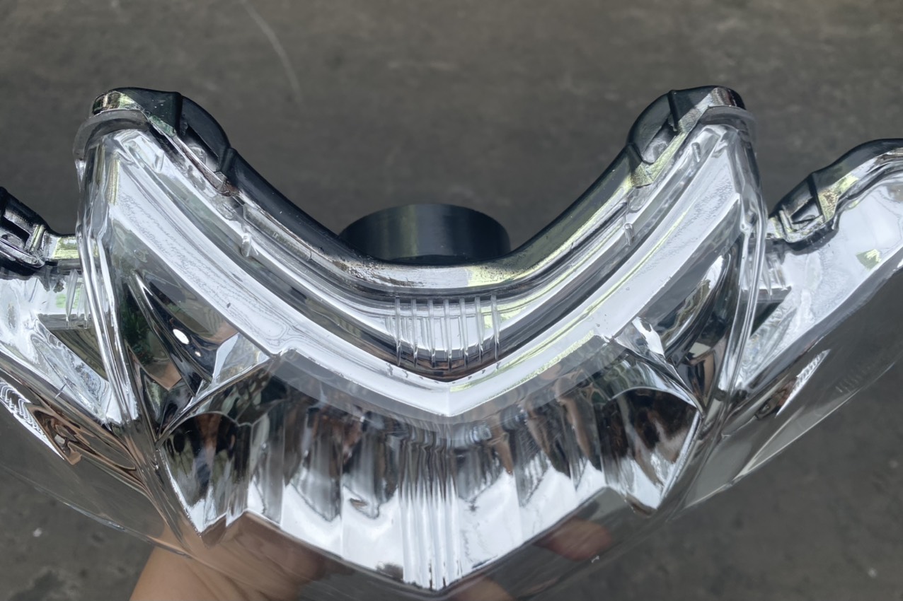 PHA ĐÈN TRƯỚC XE SIRIUS